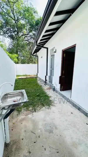 3Bedroom House for sale in Ja-Ela