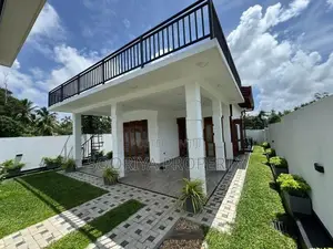 Brand New Beautiful House for Sale in Bandaragama