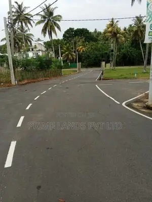 මාතර ලැබීම නව නගරයෙන් බිම් කොටස්