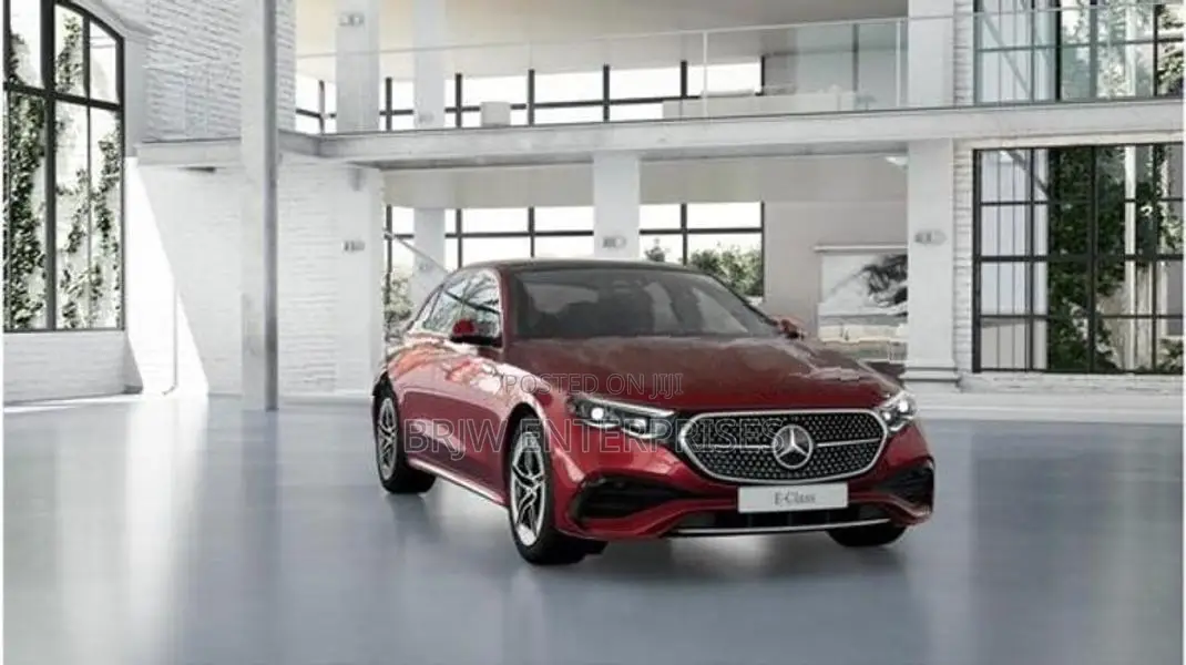 Mercedes Benz E200 AMG Premium Plus 2025