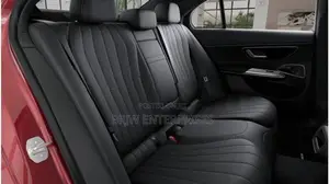 Mercedes Benz E200 AMG Premium Plus 2025