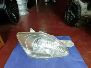 Toyota Belta Head Lamp
