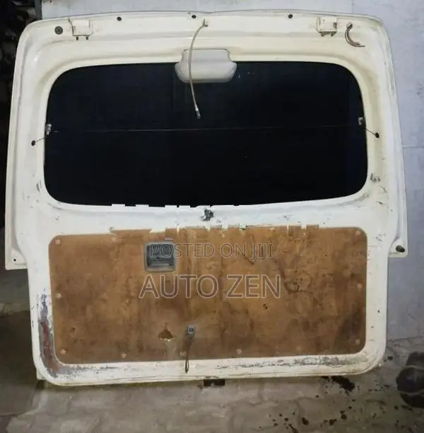 Nissan Vannet Dicky Door