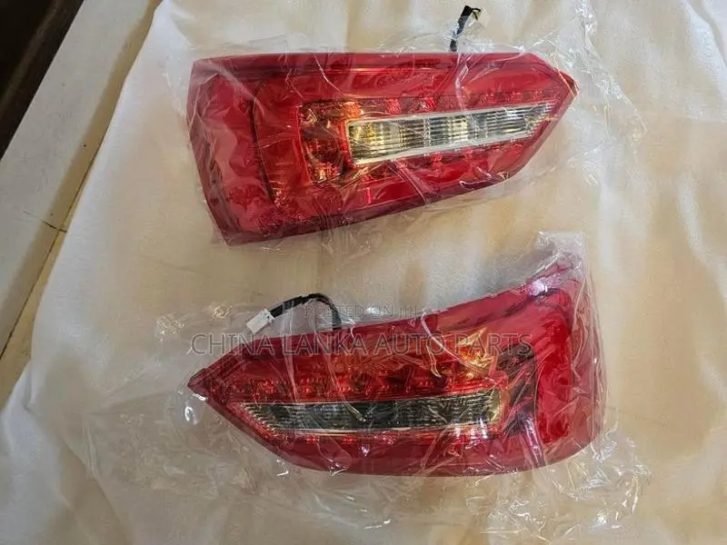 DFSK Glory 580 Tail Lamps