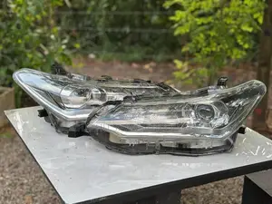 Toyota Axio 165 (596) Head Light