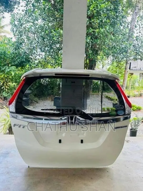 Honda Fit Gp 5 Complete Dicky Door