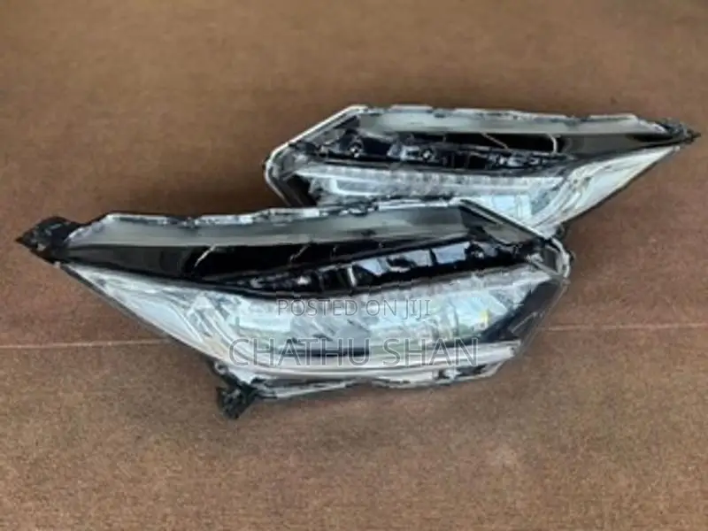Honda Vezel 2018 Rs Head Light