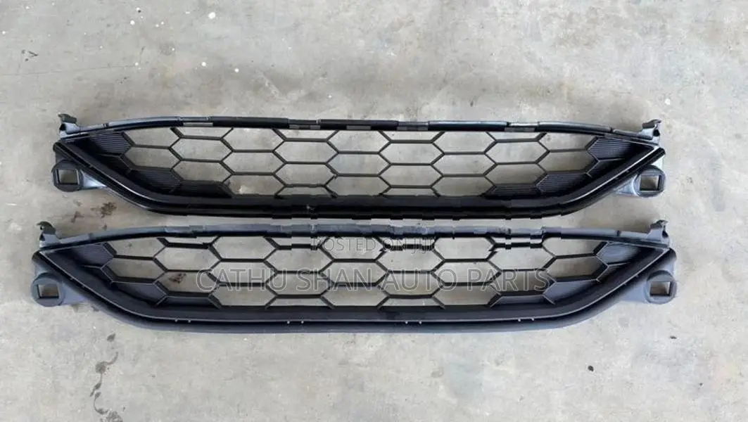 Honda Vezel Lower Grill