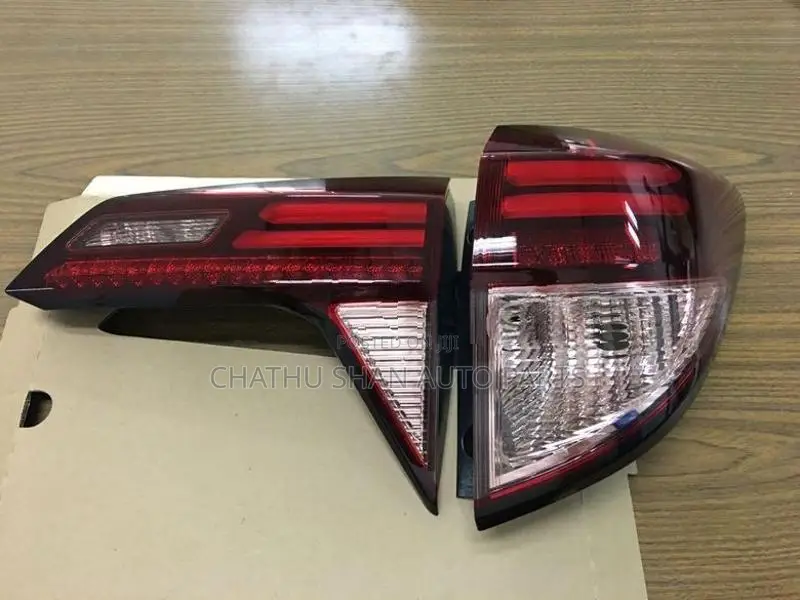 Honda Vezel Taillight