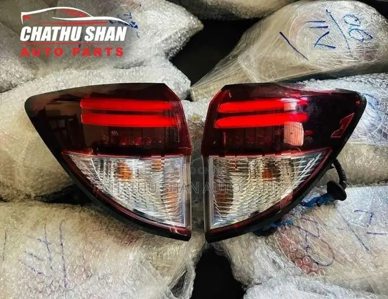 Honda Vezel Taillight