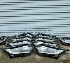 Honda Vezel Head Light