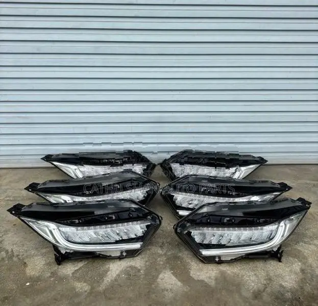 Honda Vezel Rs 2018 Head Light