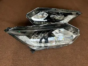 Honda Vezel Headlight