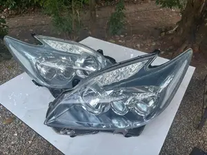 Toyota Prius Head Light