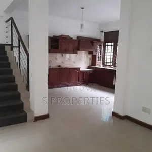Solid house for sale in Attidiya