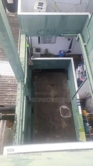 4 Story House For Sale in Mount Lavinia (16 beds, 12 baths)