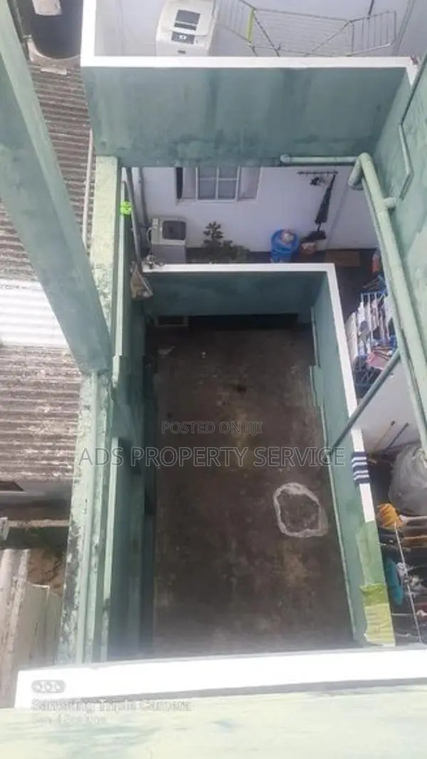 4 Story House For Sale in Mount Lavinia (16 beds, 12 baths)