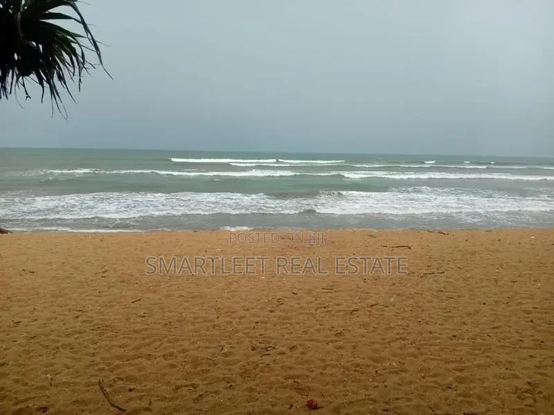 50 Room's Hotel with 11 Acres Beach Front Land Tangalle