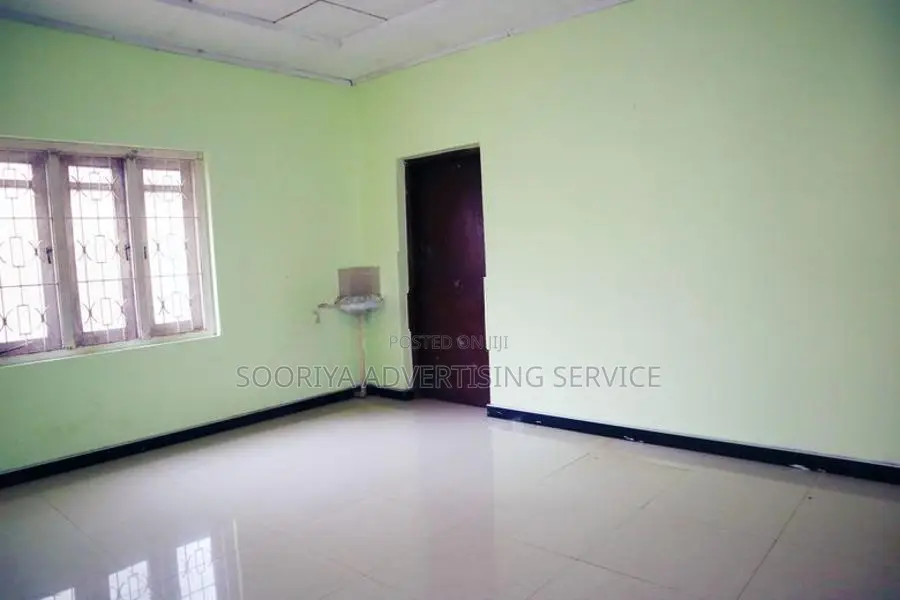 Kalutara Land for Sale with Renovated House