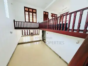03 Story Luxury house With 11.05 P sale At Mount Lavinea …..