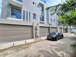famaliy house for sale in dehiwala