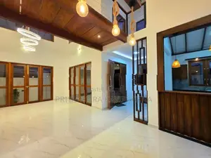 පිලියන්දලින් වාස්තු විද්‍යානුකූලව ඉදිකළ සුඛෝපභෝගී අලුත්ම නිවස විකිණීමට