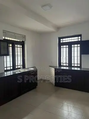 Solid house for sale in Kohuwala