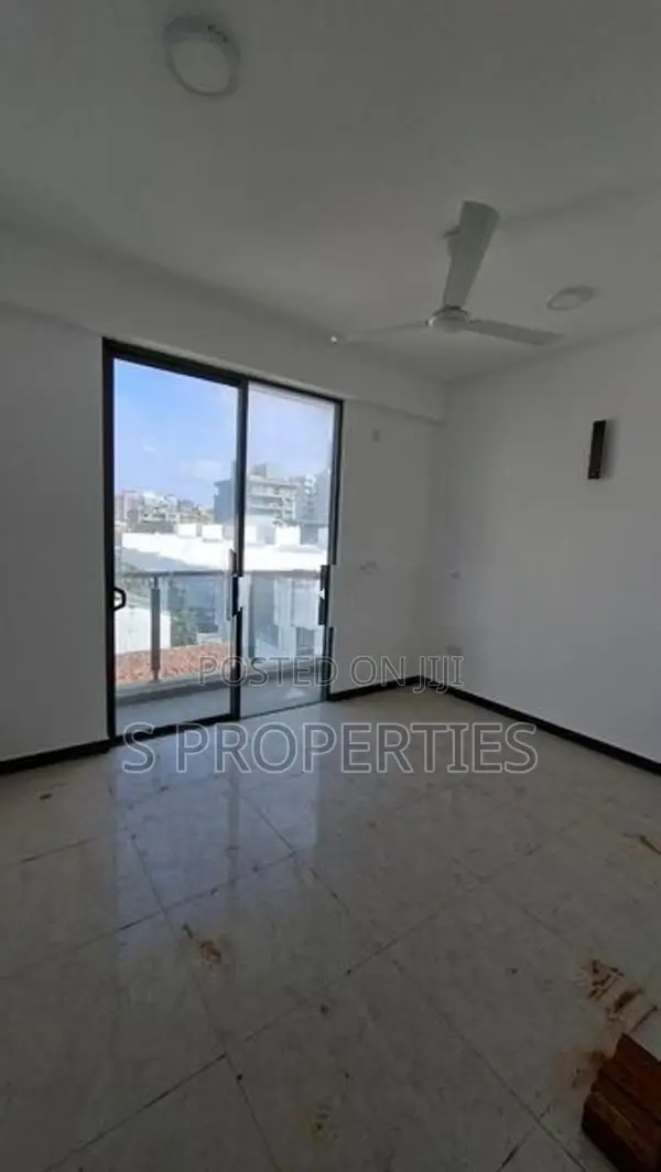 Modern brandnew apartment for sale in Wellawatte