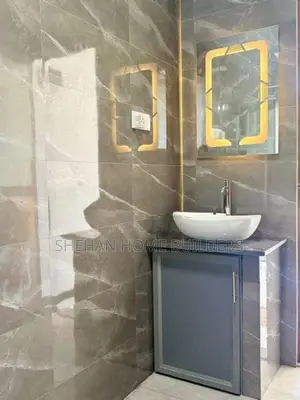 Brand new Luxury three storey House For sale in Ja Ela Udumita