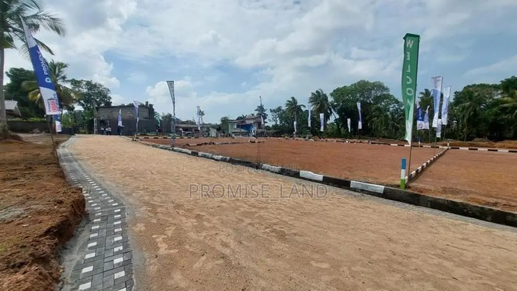 Residents land Plots Sale Gorakana Moratuwa M20