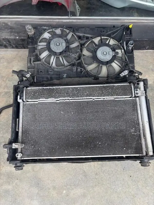 Toyota Prius Radiator Complete Set