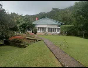KANDY : 153 PERCHES PRIME LAND FOR SALE in Heerassagala