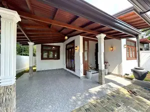 Modern Luxury Brand-New House Homagama - 400 meters Godagama Town