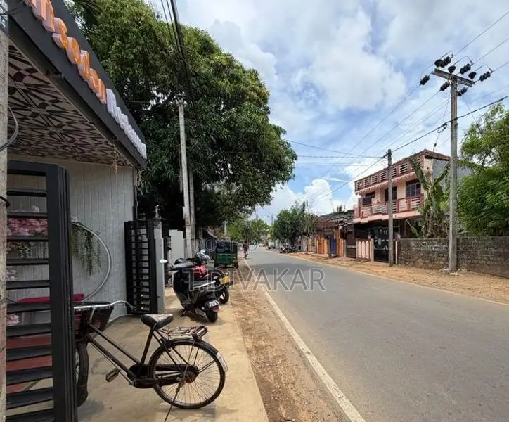 Temple Road Facing Land for Sale at Nallur