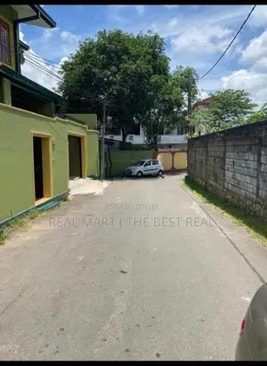 COLOMBO : 25.5 perches Land FOR SALE in Rajagiriya