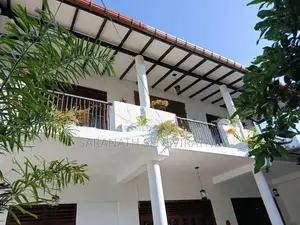 2 Storied House For Sale in Piliyandala Dampe Lake Drive
