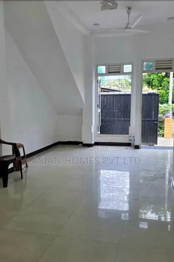6P 2 Unit House for Sale Dehiwala
