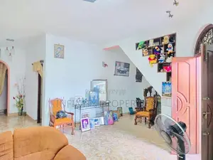 02 Story House With 10 P Sale At Rathmalana