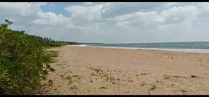 TANGALLE : 688 Perches BEACHFRONT PROPERTY FOR SALE
