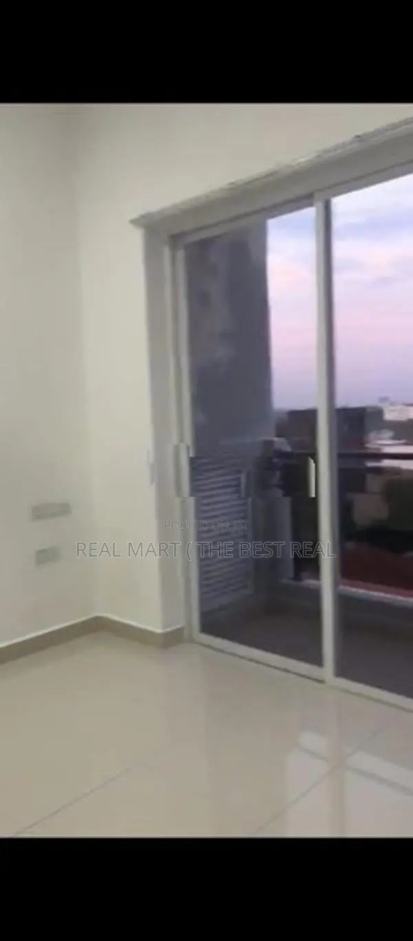 Blue Ocean Apartments : 3BR Apartment for Sale in Colombo 05