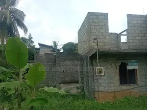 KURUNEGALA : 34 PERCHES PRIME LAND FOR SALE