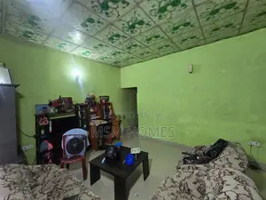 Valuable Land With 2 Bed Rooms House For Sale in Negombo