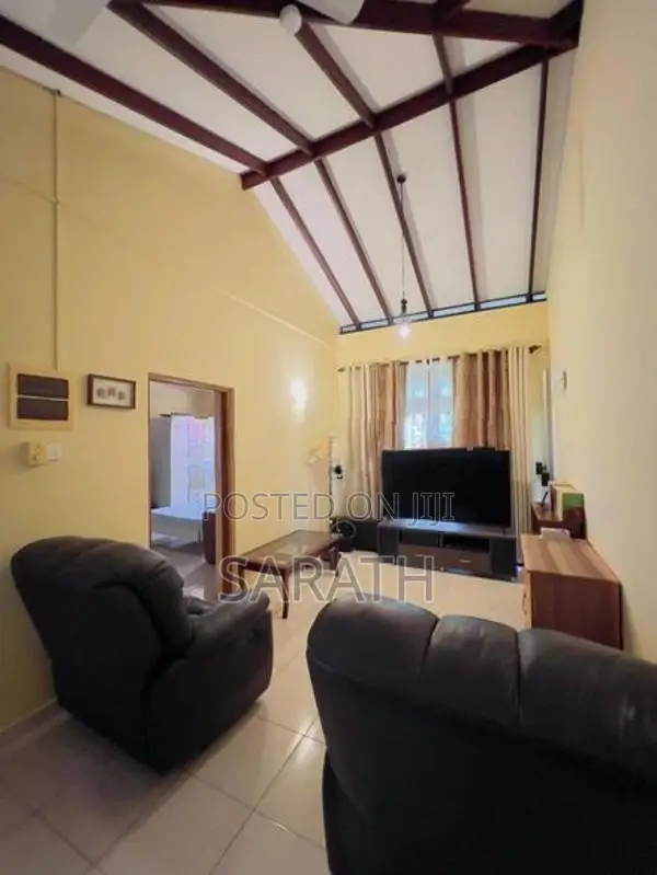Luxury House For Sale Talawatugoda