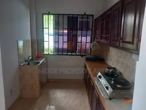 Apartment for sale in mountlavaniya