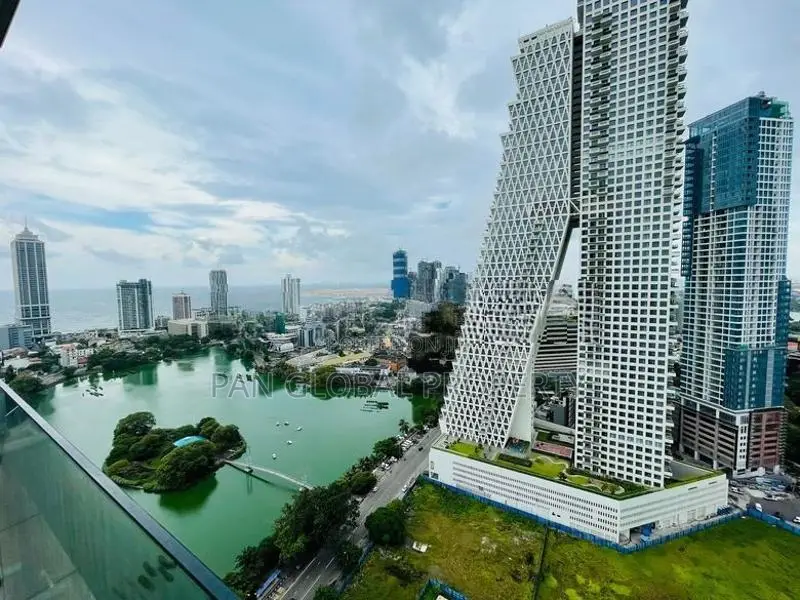 Apartment For Sale in Colombo 02