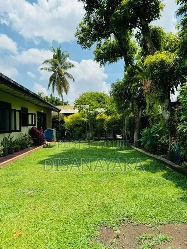 Single Storey House for Sale in Battaramulla Ds44532