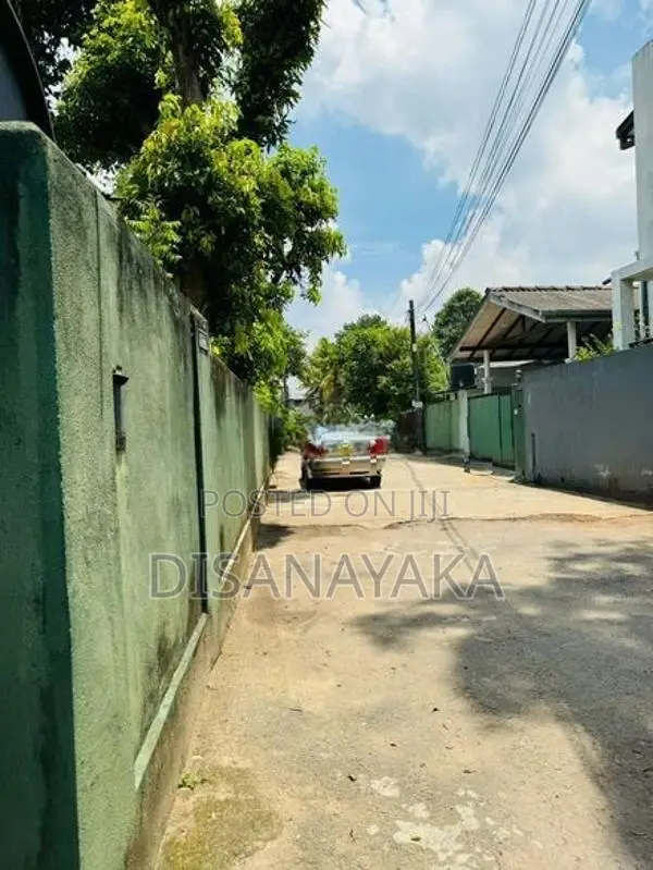 Single Storey House for Sale in Battaramulla Ds44532