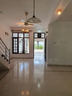 Beautiful 5-Bedroom House for Sale - Bangalawatta Wattala
