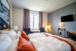 Fully Furnished 30 Plus Rooms Property For Rent in Colombo