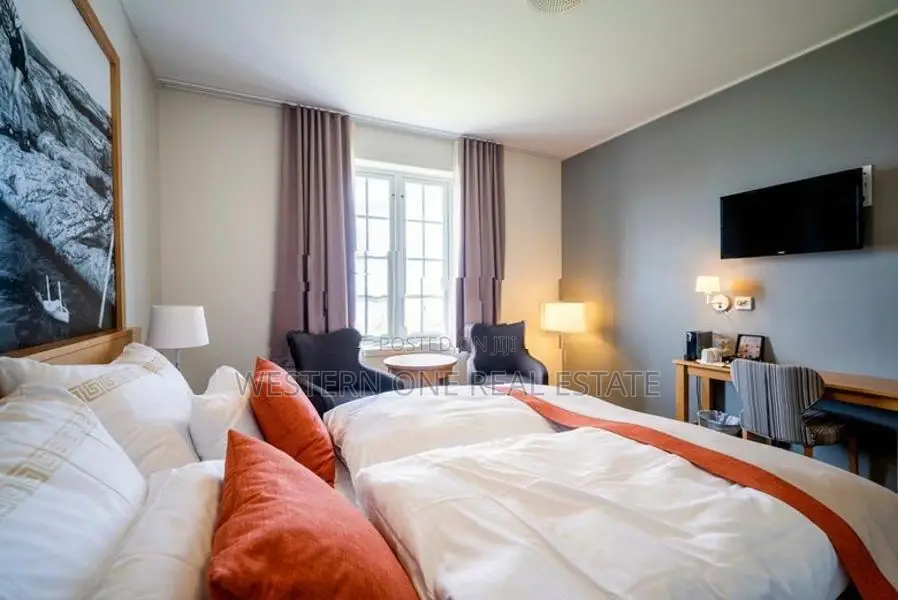 Fully Furnished 30 Plus Rooms Property For Rent in Colombo
